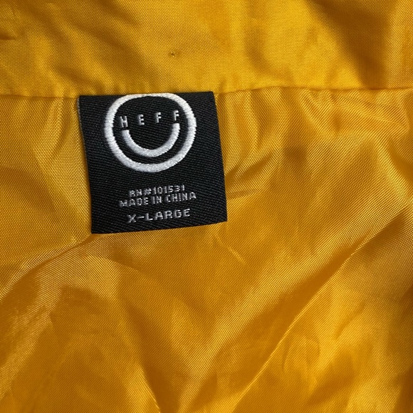 Neff Men’s Rose Checkerboard Jacket Size XL Mustard Yellow Collar Full Button - Picture 2 of 4